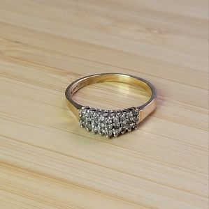 10K Yellow & White Plumb Gold w/ 27 Diamonds Ladies Ring ✨️ Size 9.5